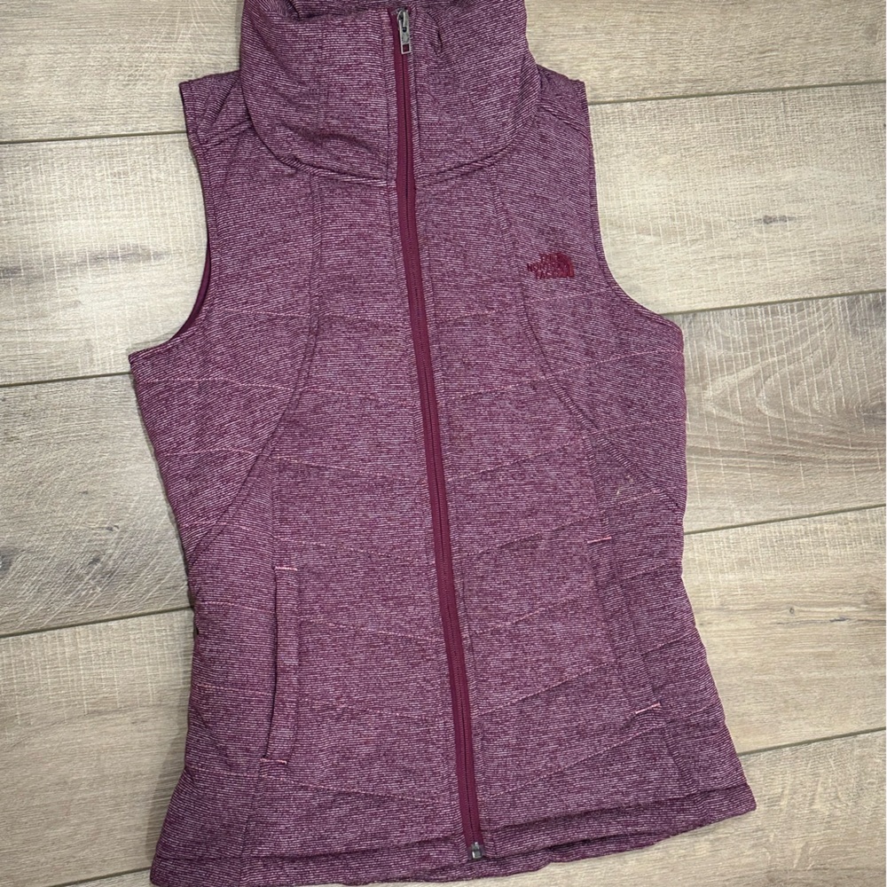 Women’s North Face vest